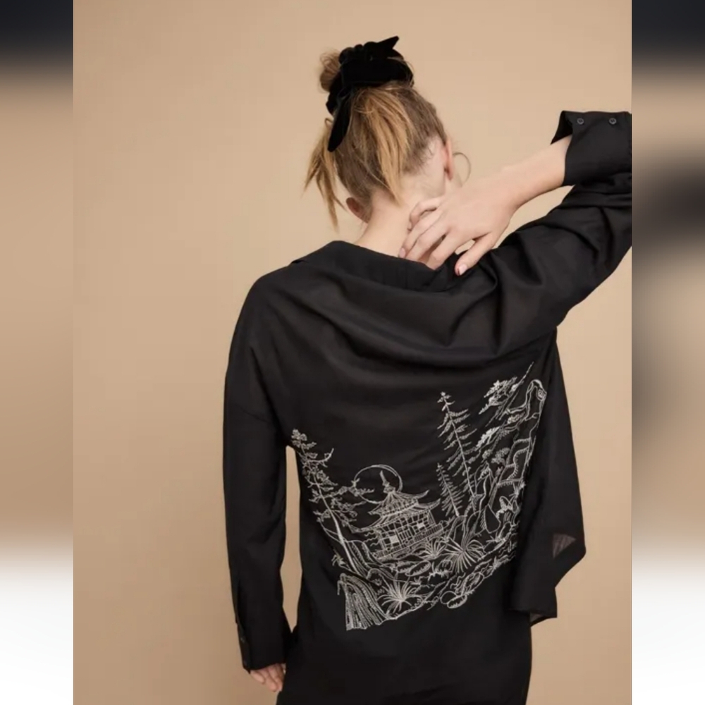 BNWT! Zara EMBROIDERED BACK OVERSIZE SHIRT